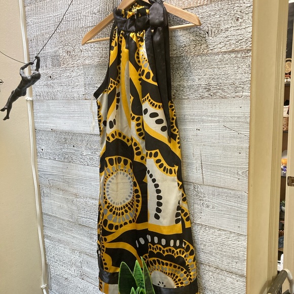 Forever21 | Silky Geometric Halter Dress - M, Black/Yellow/White - Picture 3 of 13